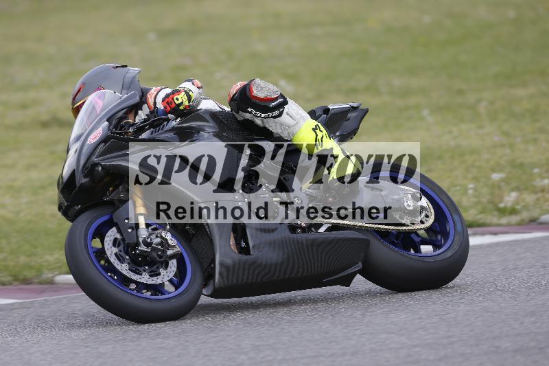 /09 19.04.2026  Caremotion get faster ADR/Gruppe rot/17